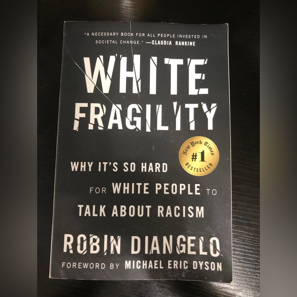White Fragility by Robin Diangelo Paperback ISBN 978080747415